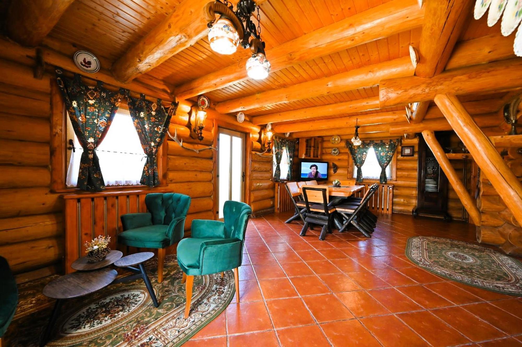 הוילה Rîşnov Casa De Lemn מראה חיצוני תמונה