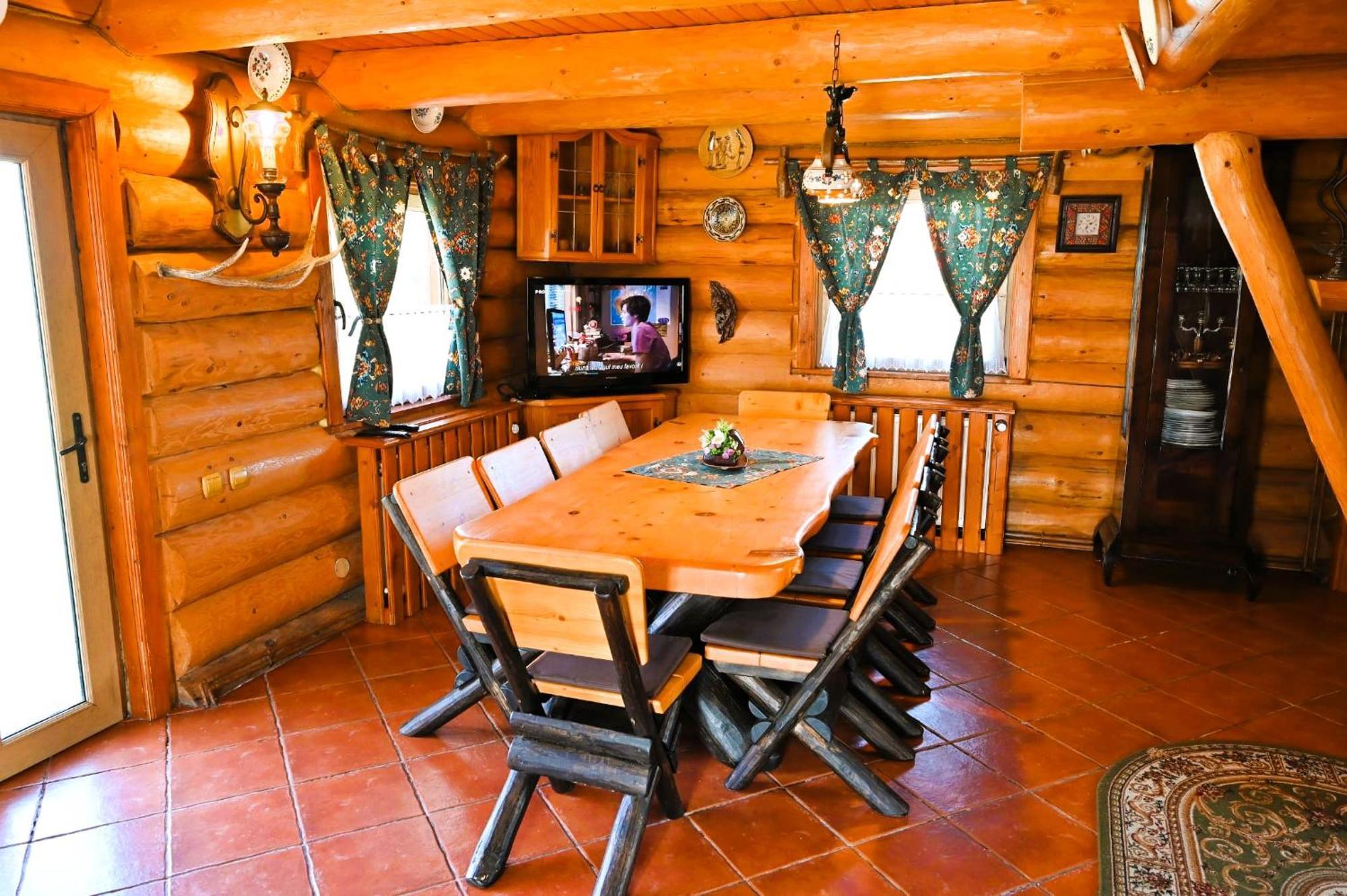 הוילה Rîşnov Casa De Lemn מראה חיצוני תמונה